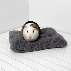 Small Pet Sleeping Pad For Hamster And Squirrel