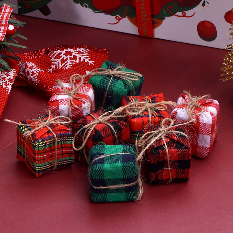 Dollhouse Christmas Linen Pretend Play Toy Holiday Party Decor