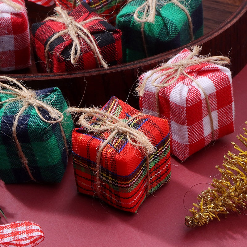 Dollhouse Christmas Linen Pretend Play Toy Holiday Party Decor
