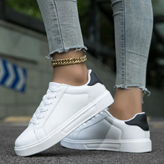 Lightweight Flat Skate Shoes Breathable Comfortable Outdoors