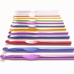 12pcs Colorful Aluminum Crochet Hook Set Knitting Needles Craft Yarn