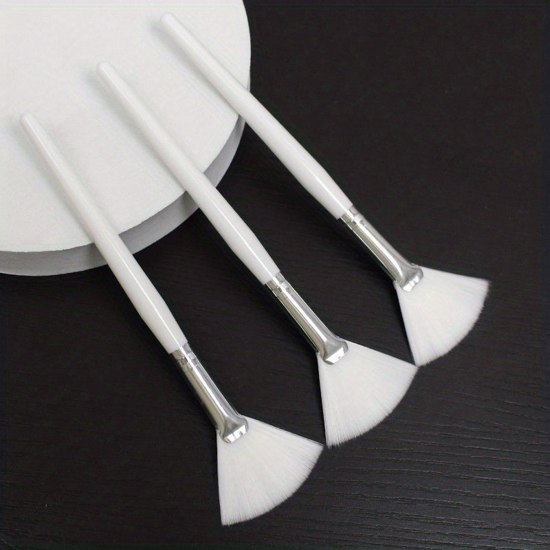 Fan Shape Face Cream Brush Makeup Applicator
