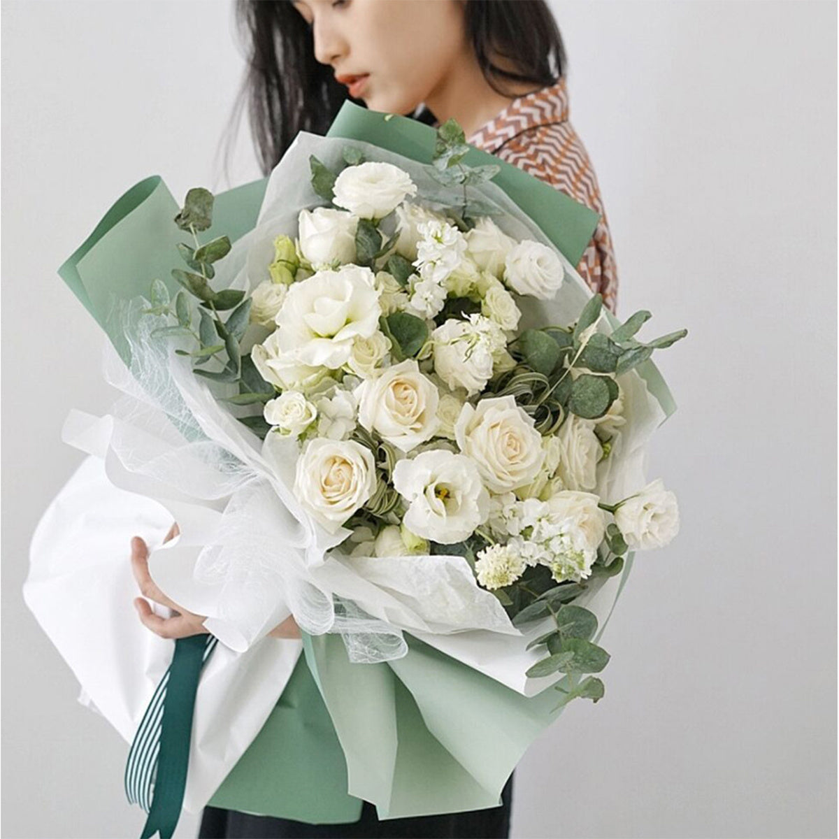 20pcs Waterproof Flower Wrapping Paper Gift Bouquet Supplies