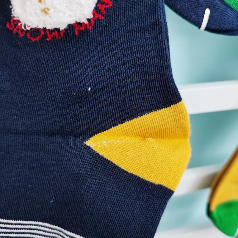 5 Pairs Christmas Sports Socks Comfortable Holiday Design