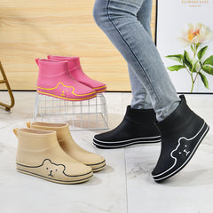 Bear Print PVC Round Toe Waterproof Rain Boots
