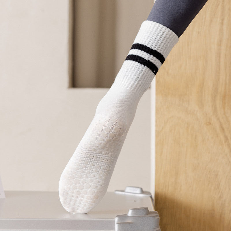 Women's Comfort Non Slip Yoga Socks Breathable Medium Tube Dance Training Socks