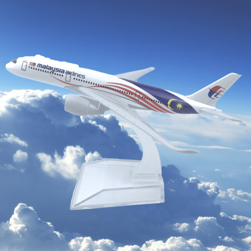 Alloy Aircraft Model Malaysia Airlines 350 Air Gift Toy