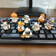 8pcs Halloween Small Ornaments Decorations Holiday Party Small Dolls Toys
