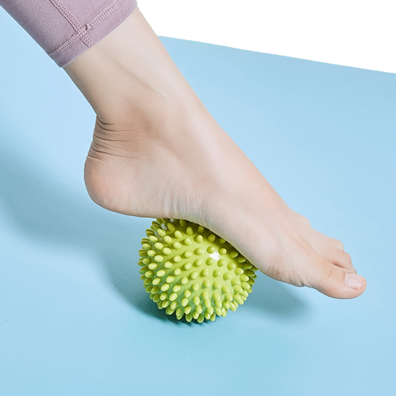 Small Fitness Ball Yoga Massage Ball for Body Shaping