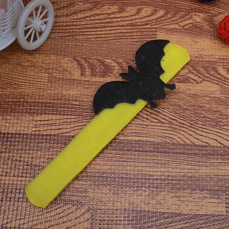 10pcs Halloween Snap Bracelet Party Supplies Ghost Pumpkin Bat Decor