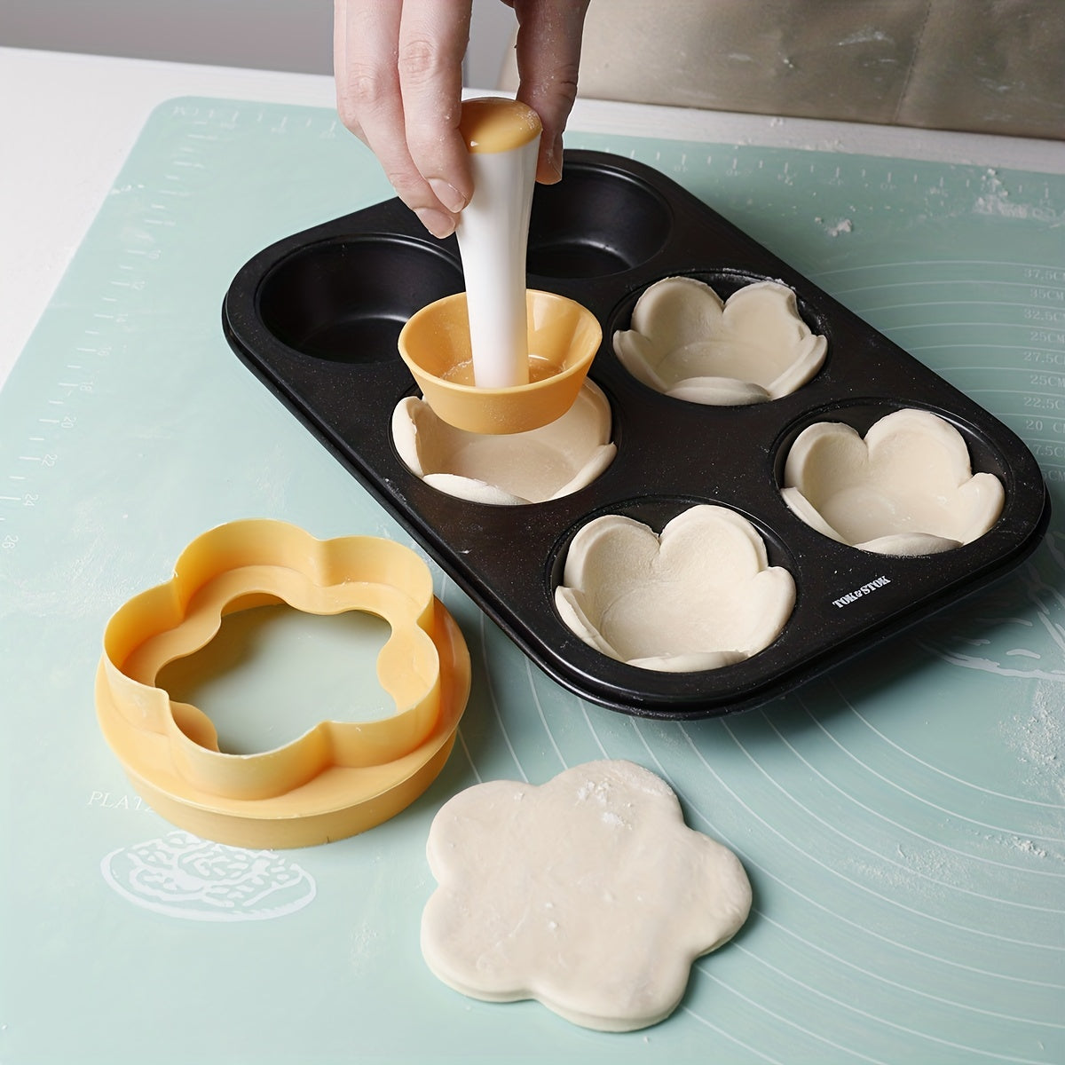 Flower Pastry Cutter & Tart Tamper Set for Baking, Kitchen Gadgets