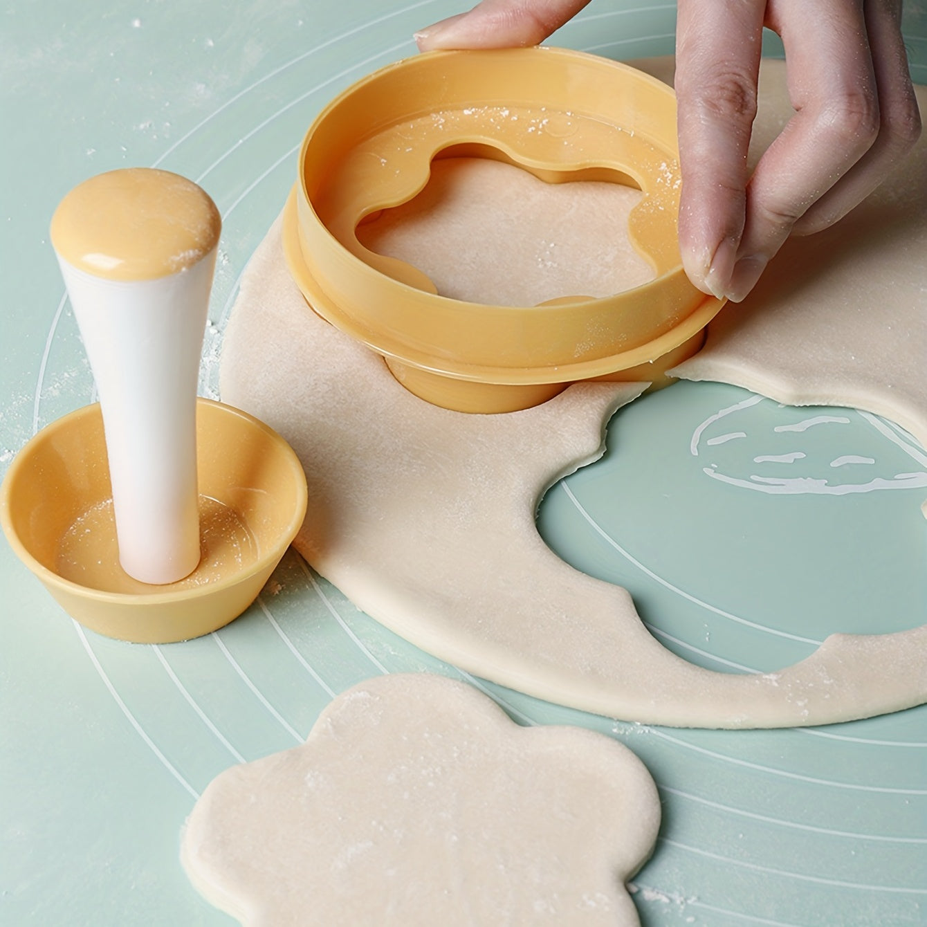 Flower Pastry Cutter & Tart Tamper Set for Baking, Kitchen Gadgets