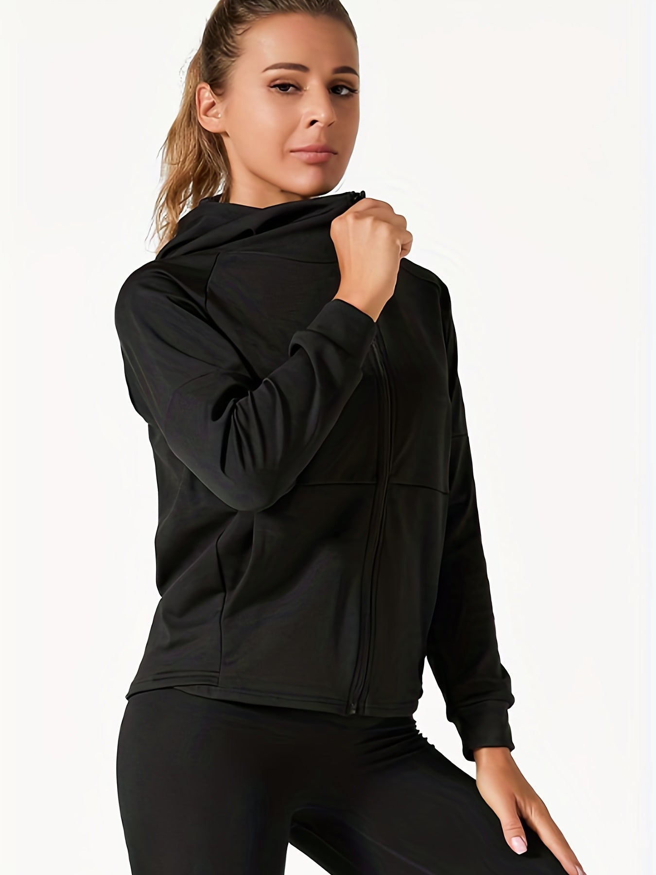 Women's Quick Drying Hooded Workout Jacket with Pockets