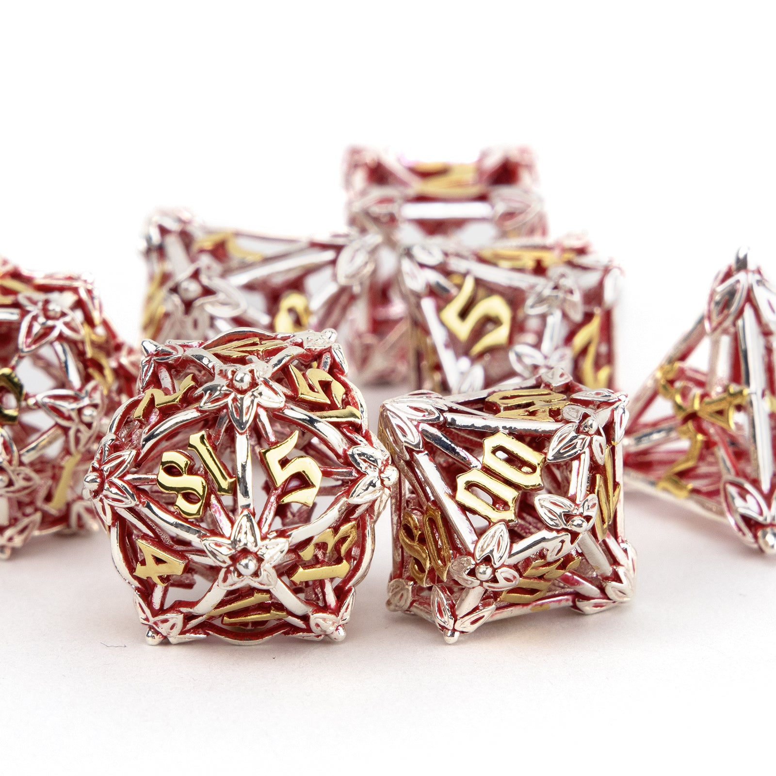 7pcs Silvery Red Leaf Flower Metal Dices Hollow Metal Polyhedral Dice Set