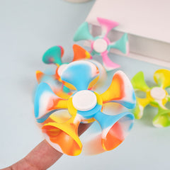 Rotating Silicone Gripper Decompression Suction Cup Dart Finger Tip Gyroscope