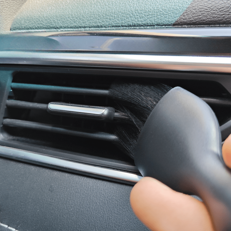 2pcs Car Interior Dust Removal Brush Air Outlet Cleaning Brush
