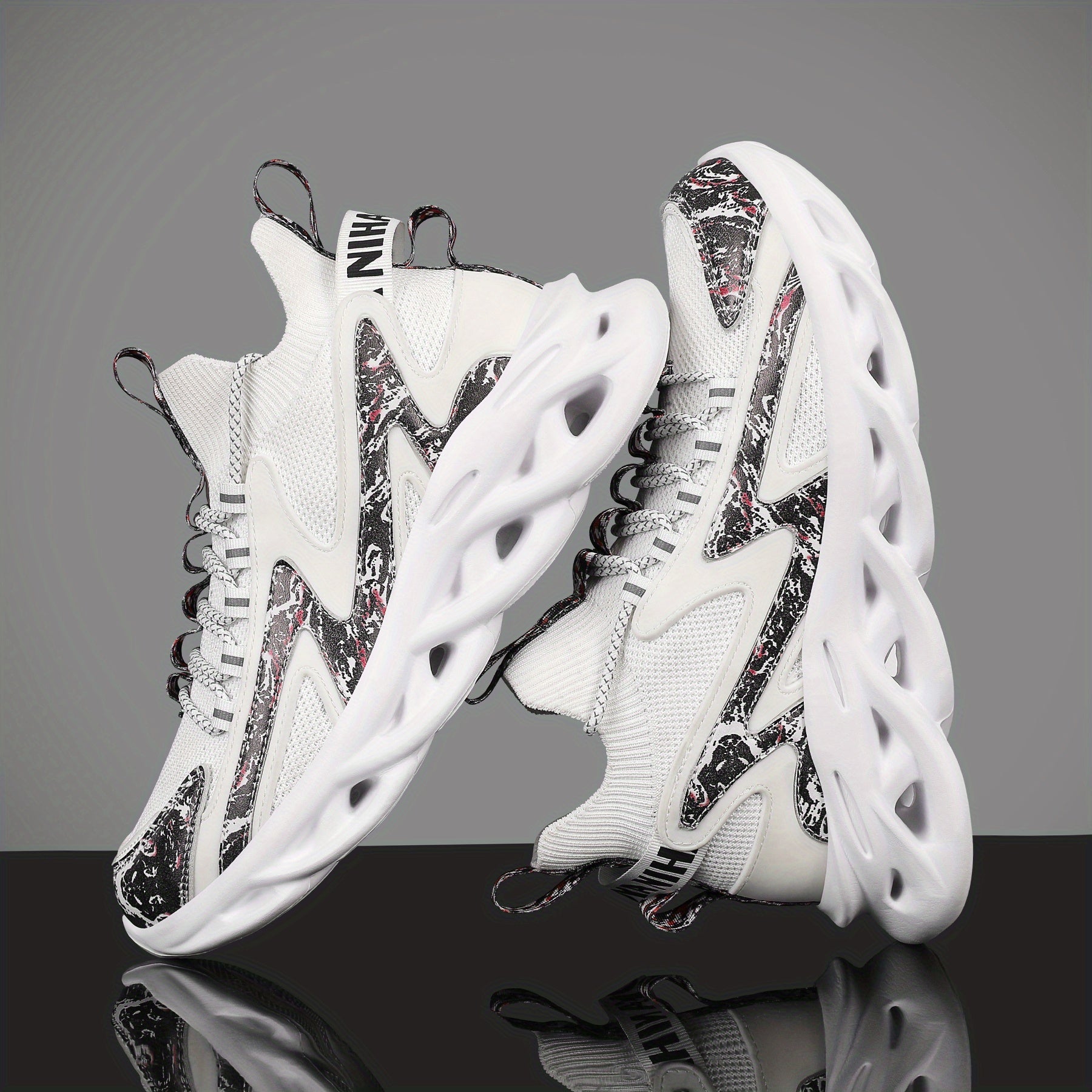 Men's Shock Absorption Blade Shoes Lace Up Non Slip Shoes