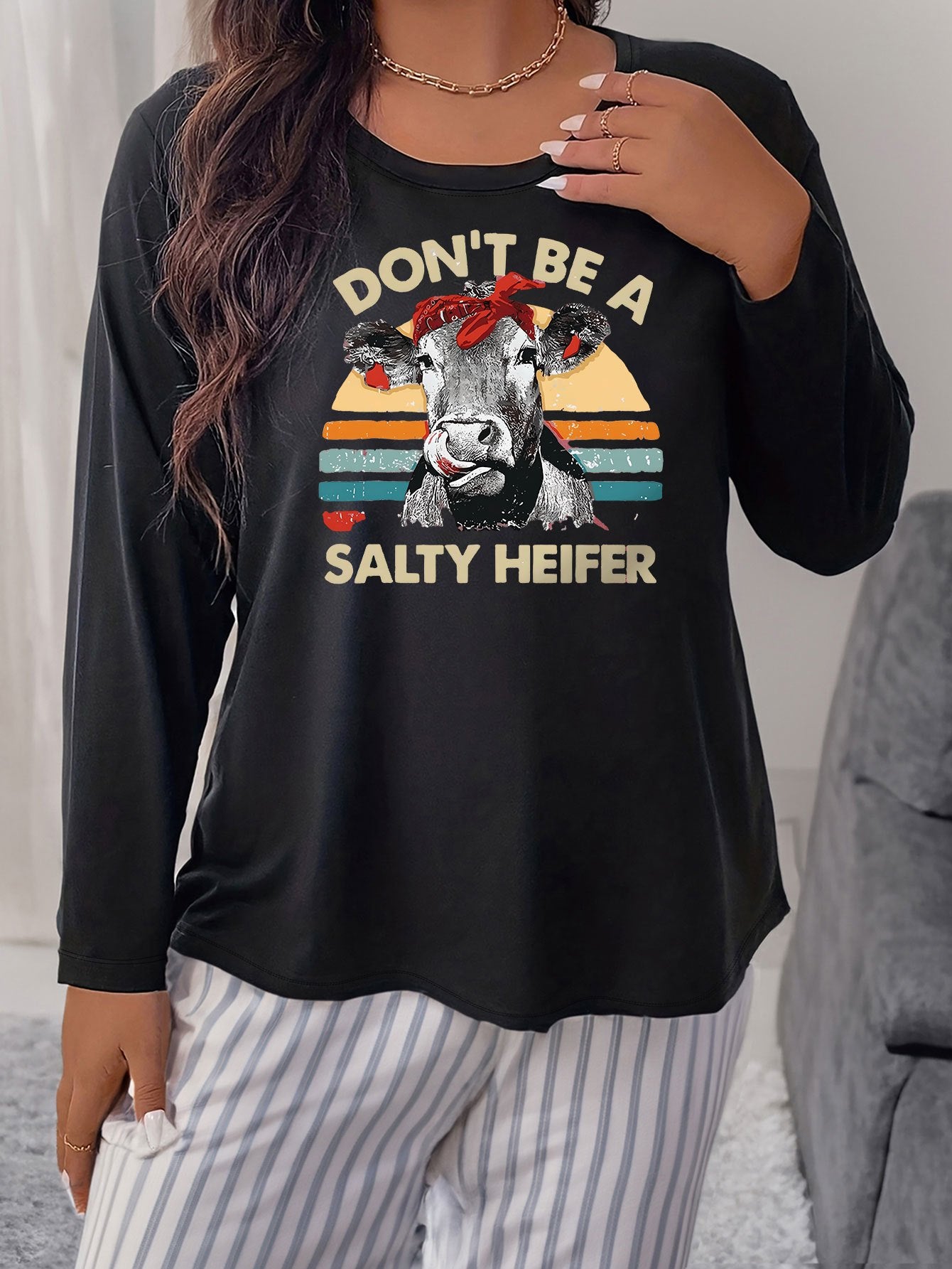 Sunset & Cow Graphic Long Sleeve Sleepwear Top
