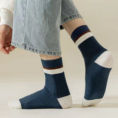Men's Anti-Odor Crew Socks for Sports with Sweat Absorbent Material
