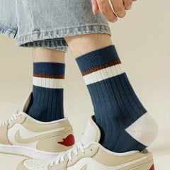 Men's Anti-Odor Crew Socks for Sports with Sweat Absorbent Material