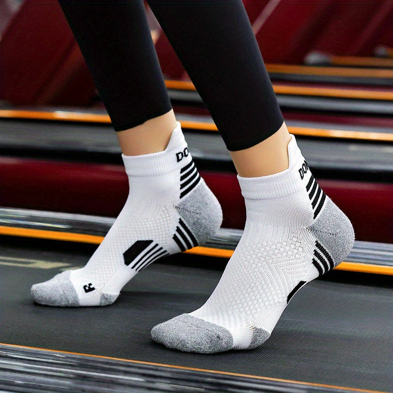 1 Pair Running Socks Thickened Ankle Socks for Men and Women