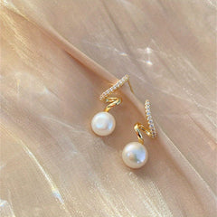 Korean East Gate Pearl Earrings