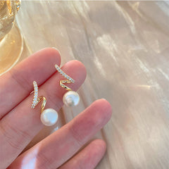 Korean East Gate Pearl Earrings