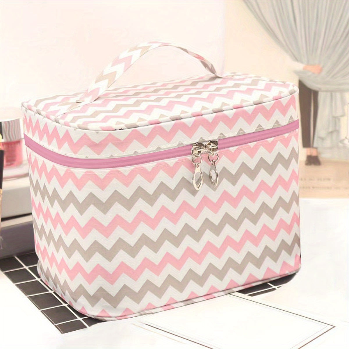 Portable Large Capacity Makeup Storage Bag