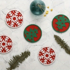 5pcs Christmas Round Coasters Heat Insulation Non Slip Cup Pads