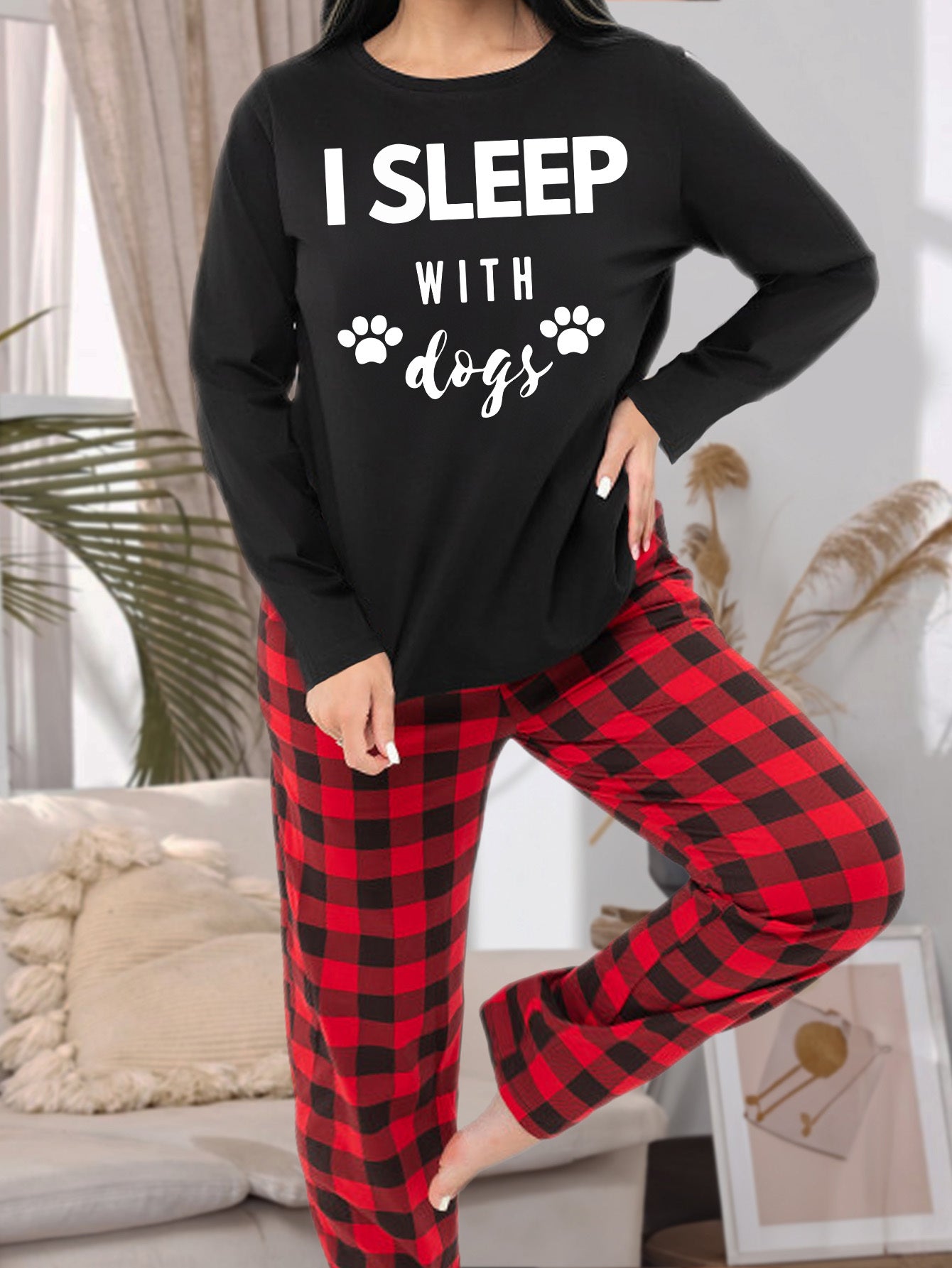 Dog Paw & Letter Graphic Tee & Plaid Pants Pajama Set