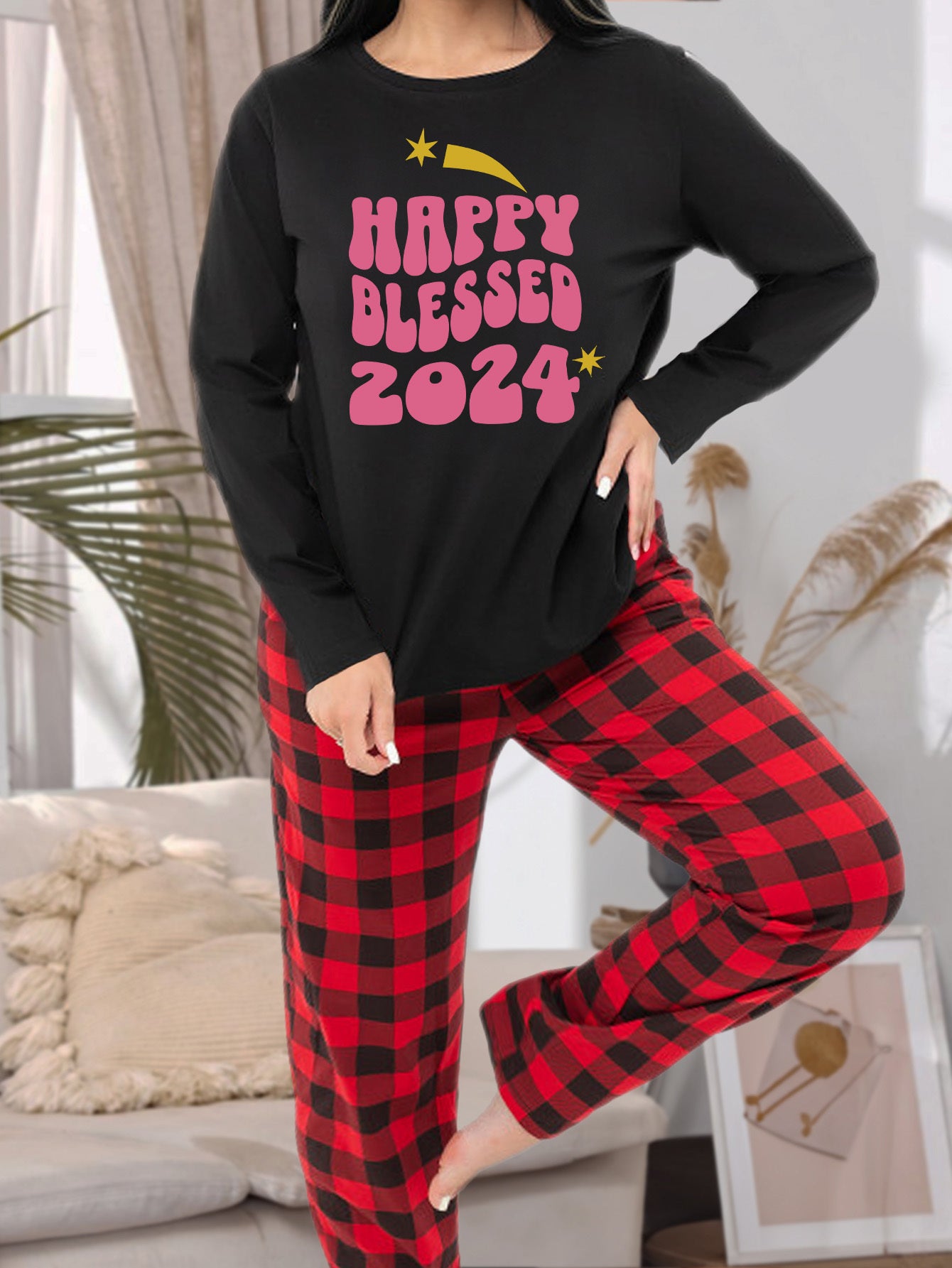 Women's Plus Size Graphic Long Sleeve Tee & Plaid Pants Lounge Set