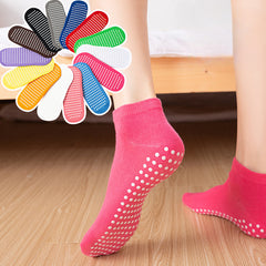 Non Slip Yoga Socks With Grips For Pilates Barre Ballet And Fitness