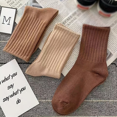6 Pairs Comfy Breathable Sports Crew Socks