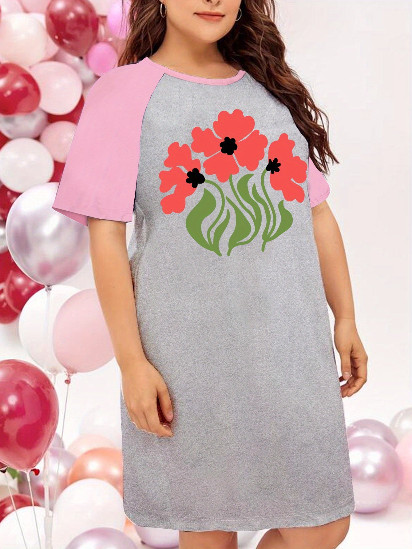 Floral Graphic Raglan Sleeve Plus Size Nightdress