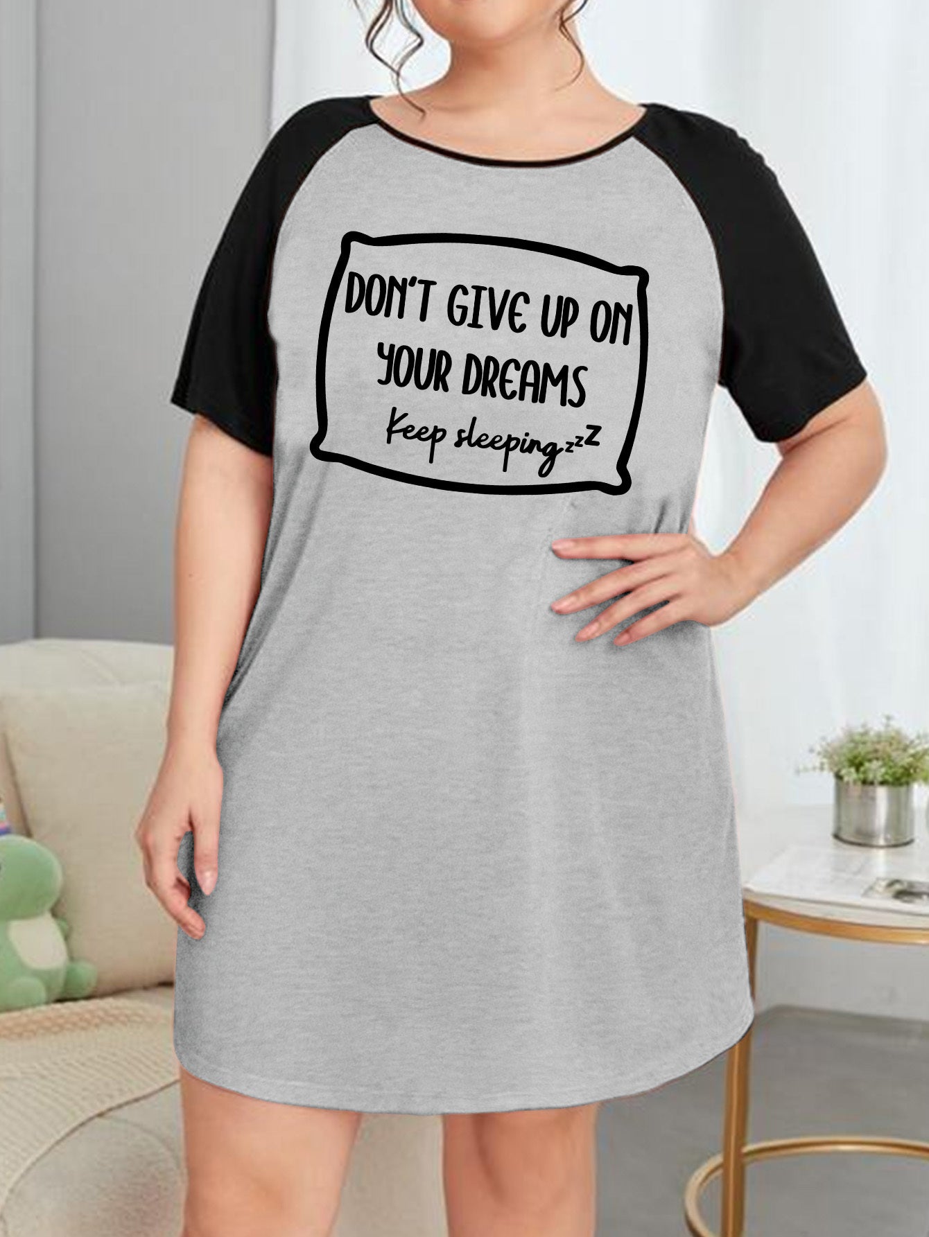 Nightdress Women's Plus Letter Graphic Raglan Short Sleeve