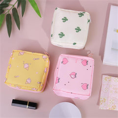 Bear Portable Sanitary Napkin Storage Bag Waterproof Organizer for Girls