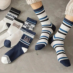 5 Pairs Men's Crew Socks Moisture Wicking Sports Socks