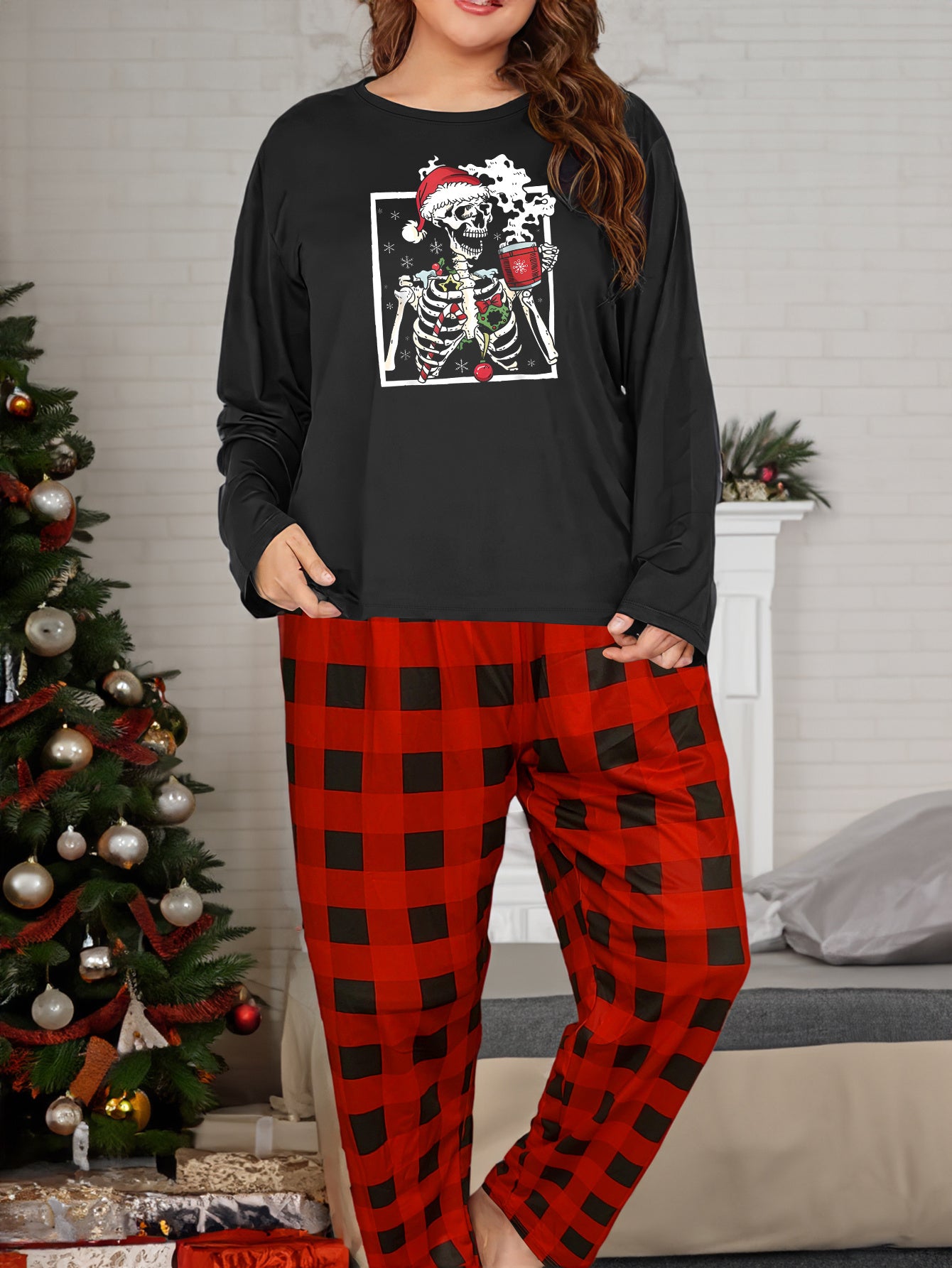 Christmas Lounge Set Women's Graphic Tee & Plaid Pants Pajamas
