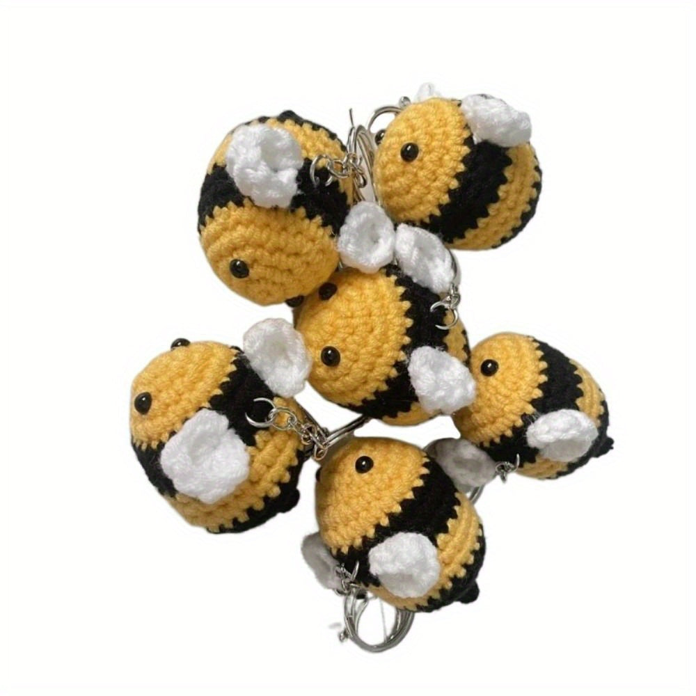 Knitted Bee Keychain Pendant for Car Keys Backpacks Wallets