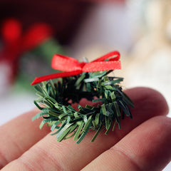 5pcs 1:12 Dollhouse Christmas Wreath Wall Hanging Mini Home Decor