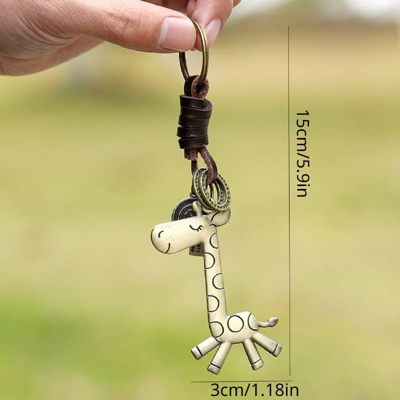 Vintage Cowhide Keychain Bronze Giraffe Pendant Keychain Gift