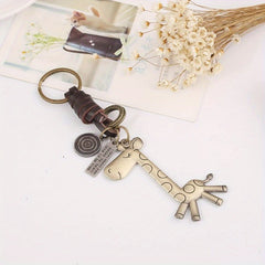 Vintage Cowhide Keychain Bronze Giraffe Pendant Keychain Gift