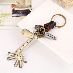Vintage Cowhide Keychain Bronze Giraffe Pendant Keychain Gift