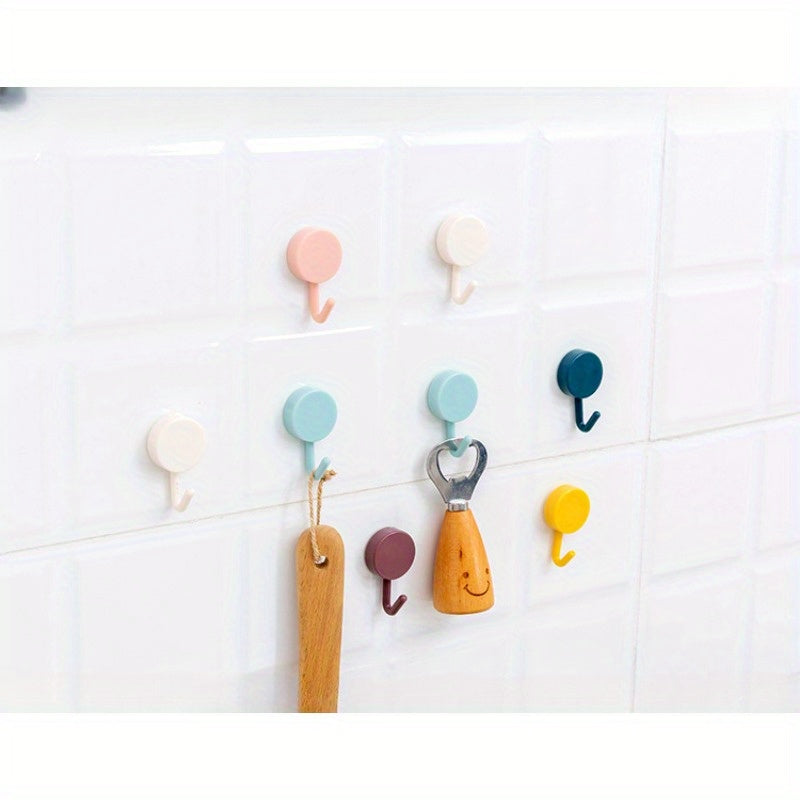 5pcs Plastic Adhesive Hook Strong Adhesive Hanging Rack for Multiple Occasions