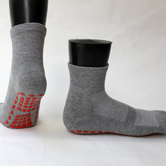 Non Slip Floor Socks for Trampoline Indoor Playground Yoga Socks