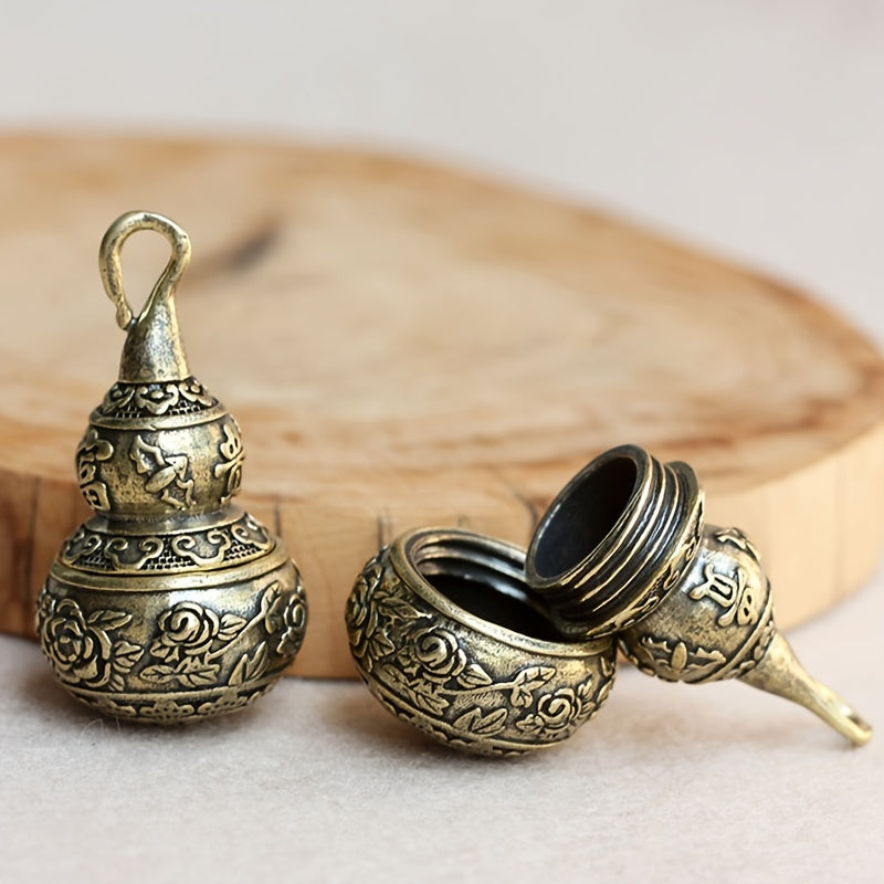 Retro Style Brass Gourd Keychain Pendant Lucky Fengshui Gourd Keyring Gift