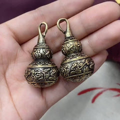 Retro Style Brass Gourd Keychain Pendant Lucky Fengshui Gourd Keyring Gift