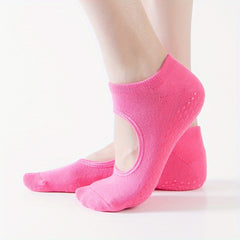4 Pairs Non slip Yoga Socks With Silicone Dots Bottom