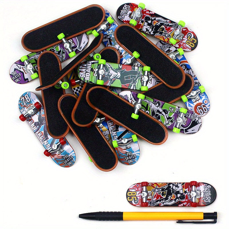 Alloy Finger Skateboard Small Toy for Desktop Play