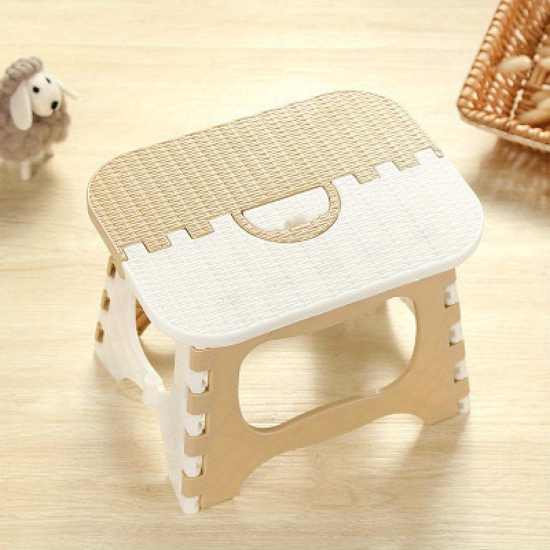 Portable Plastic Folding Small Stool for Outdoor Fishing Camping